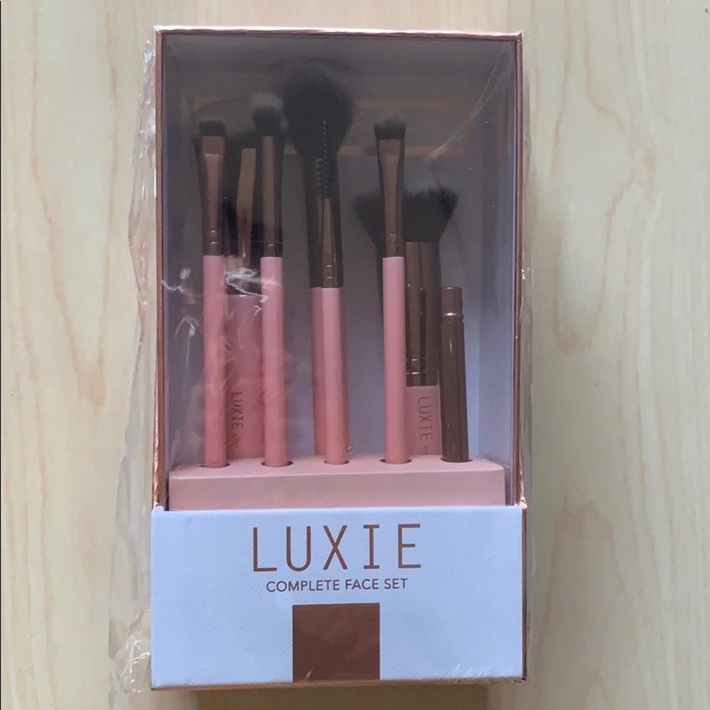 Luxie Complete Face Set